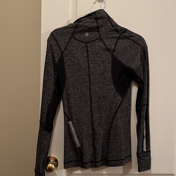 lululemon Quarter Zip - Picture 4 of 4